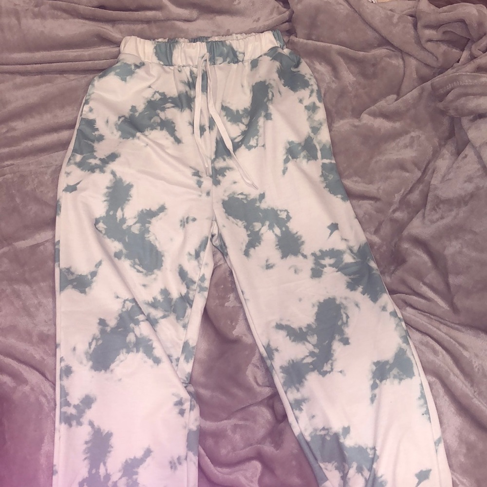 tie dye sweatpants